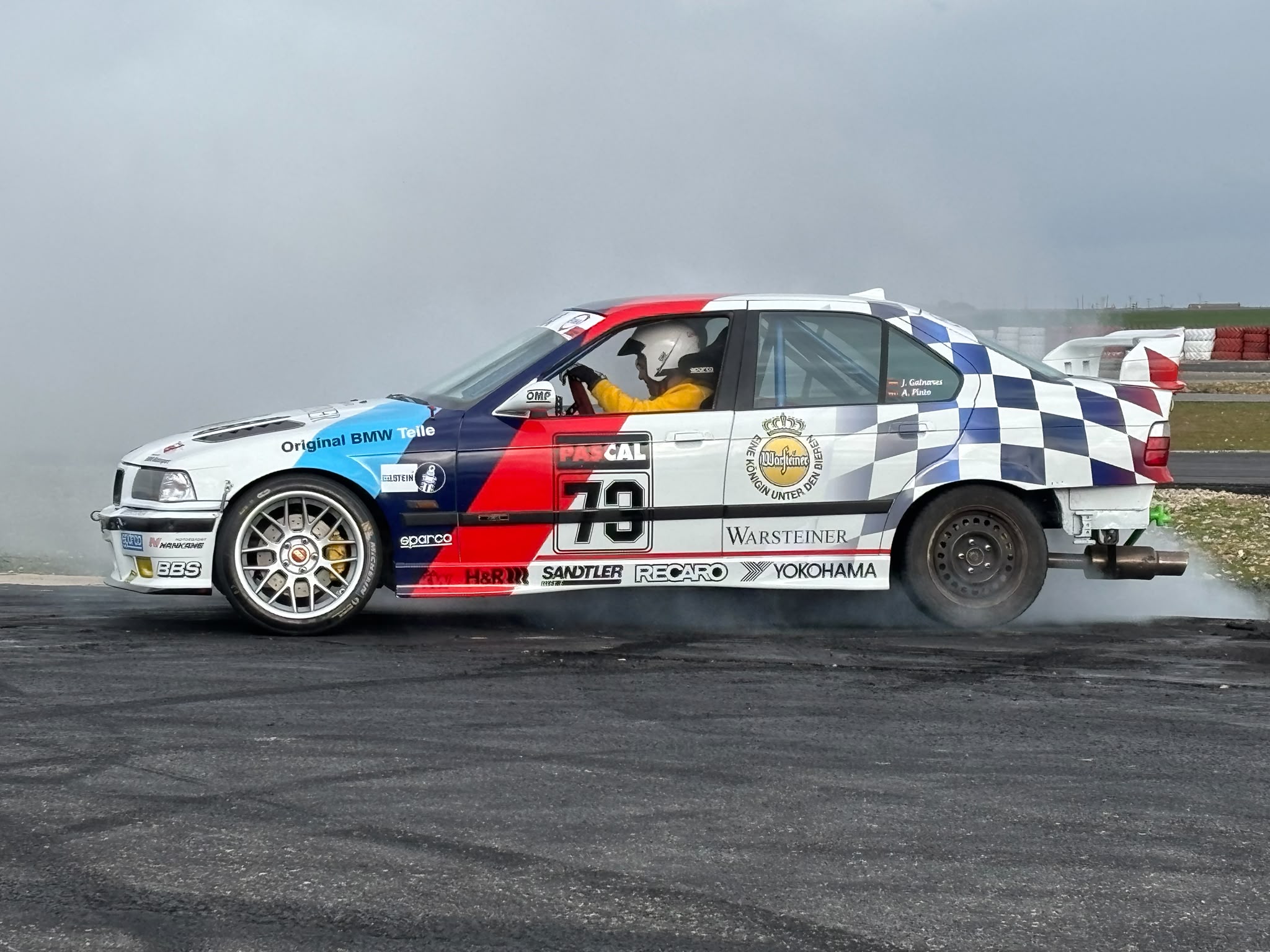 BMW M3 en circuito